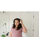 hair growth spray in hair.webp
